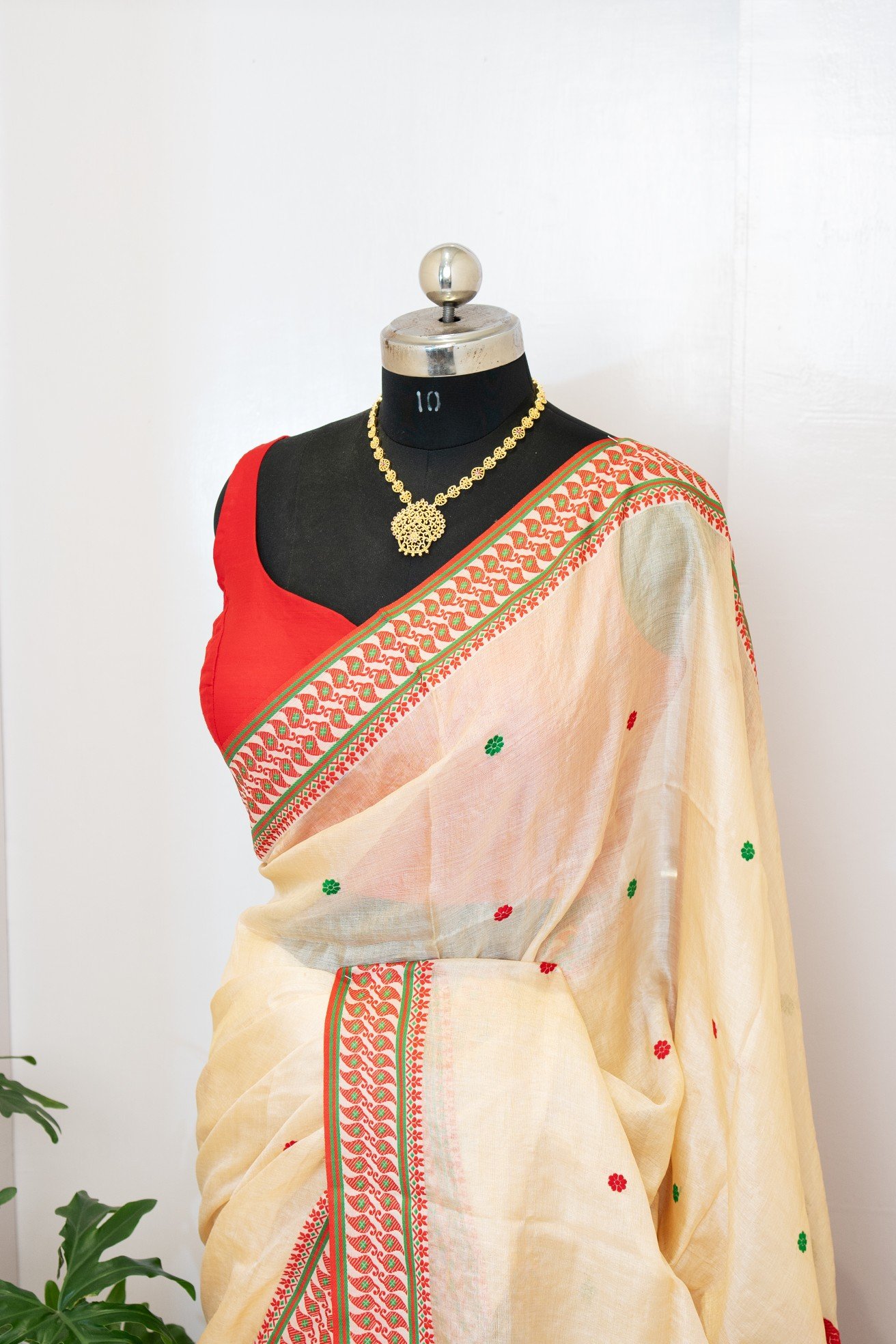 TUSSAR BALUCHARI - FT73