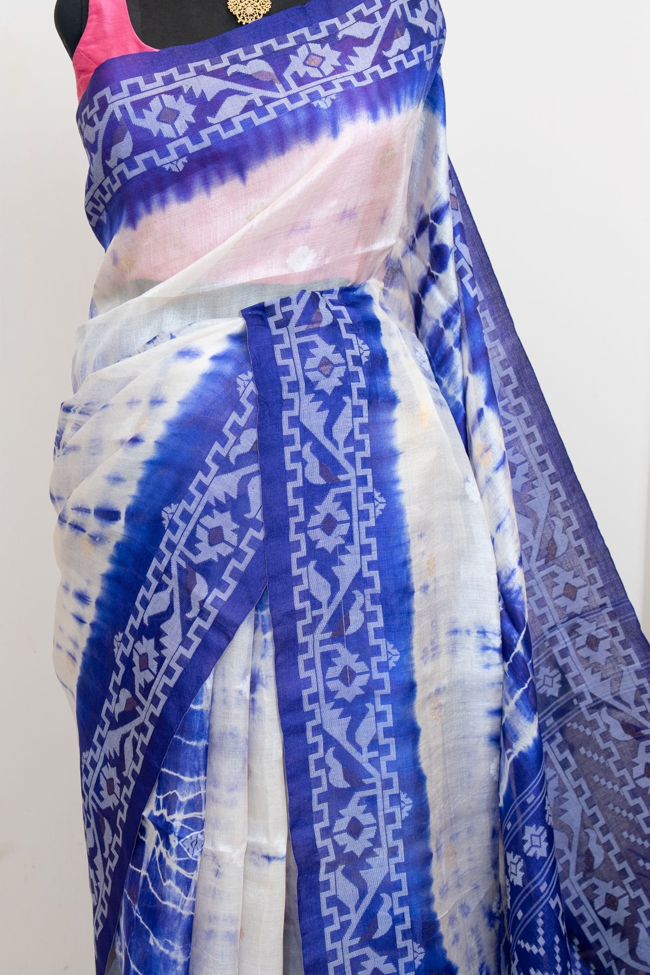 TUSSAR JAMDANI - BT39 - Image 2