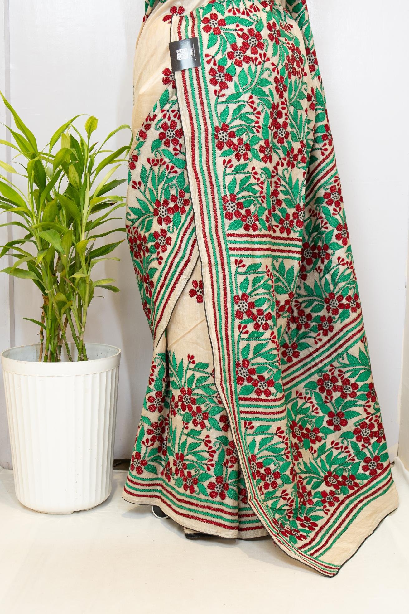 TUSSAR KANTHA - EN86 - Image 4